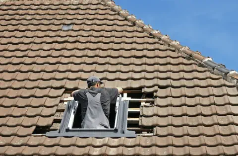 Pose de velux - Saint-Pierre-les-Bois